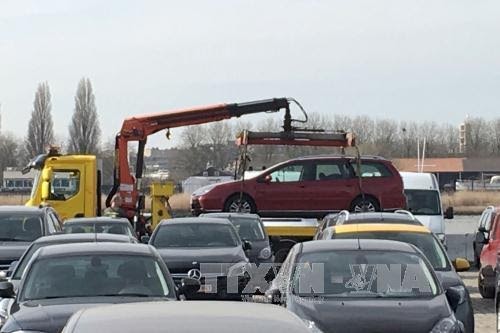 Voiture folle à Anvers: un homme arrêté, des armes découvertes dans son coffre  - ảnh 1